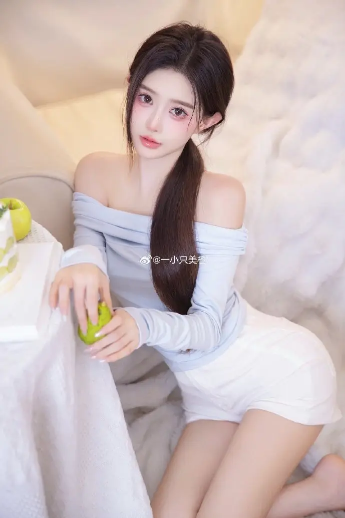 学生使用爱乐奇写作